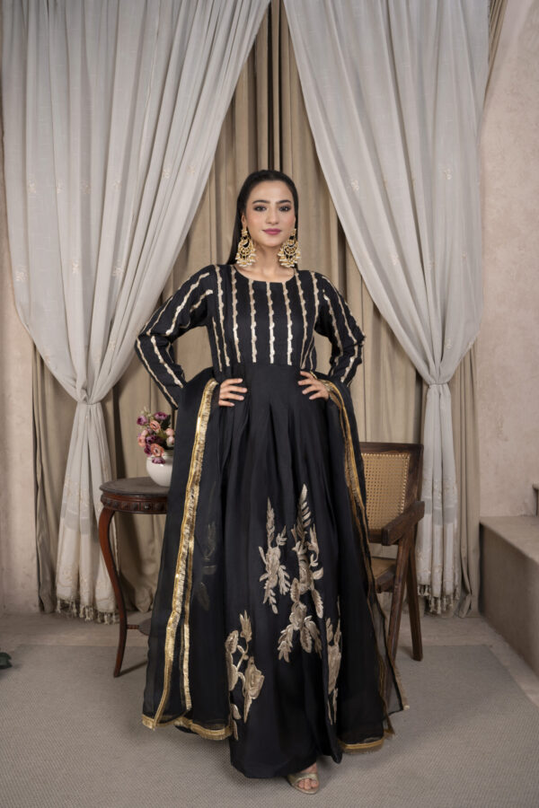 Midnight Bloom maxi black